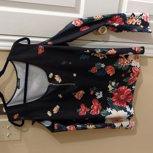 Sheilay cold shoulder long sleeve top